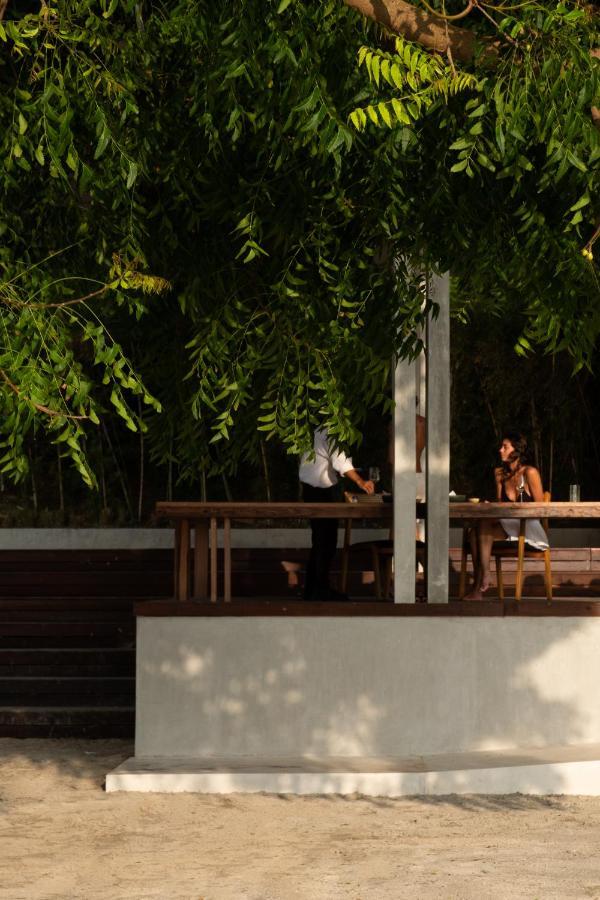 Innit Lombok Ekas Exterior foto